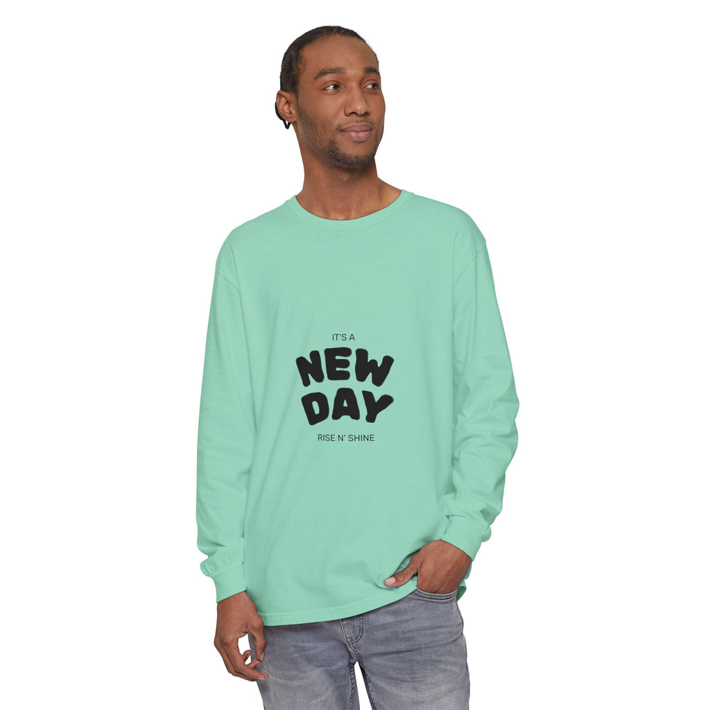 Unisex Garment-dyed Long Sleeve T-Shirt